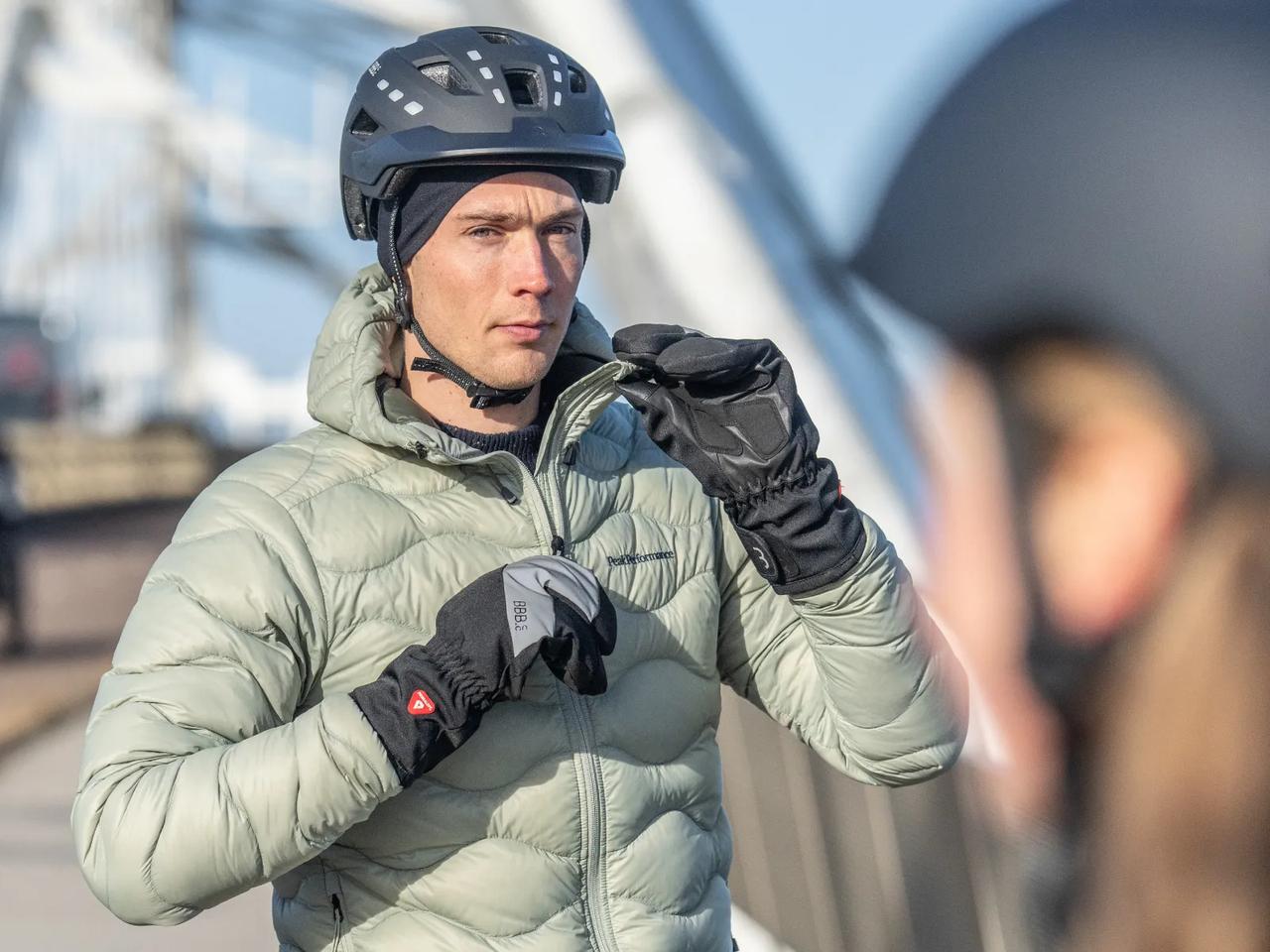 Thermokappe für Radfahrer unter dem Helm