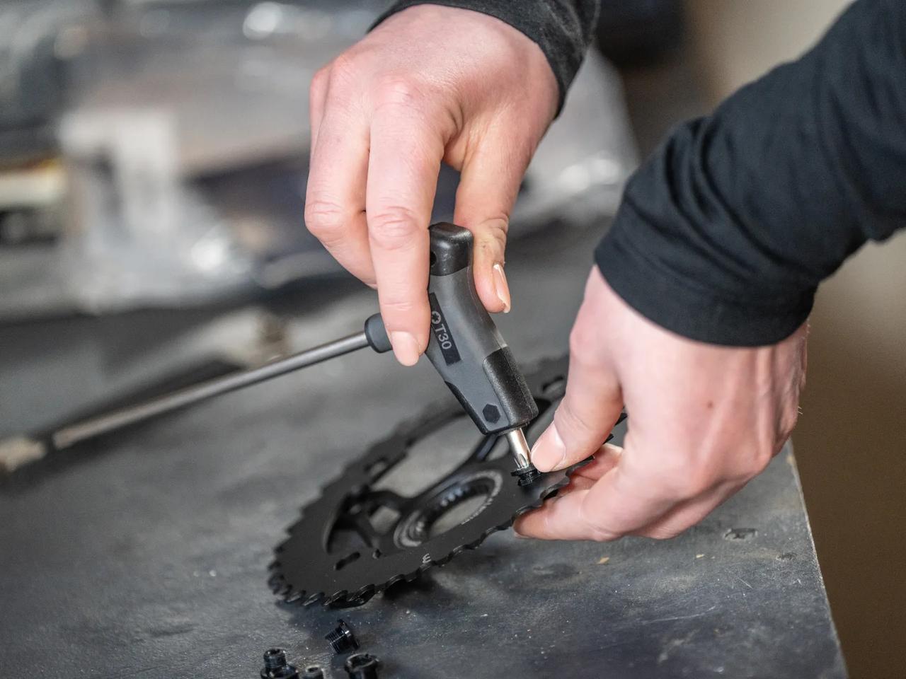 Torx T T-handle torx wrench