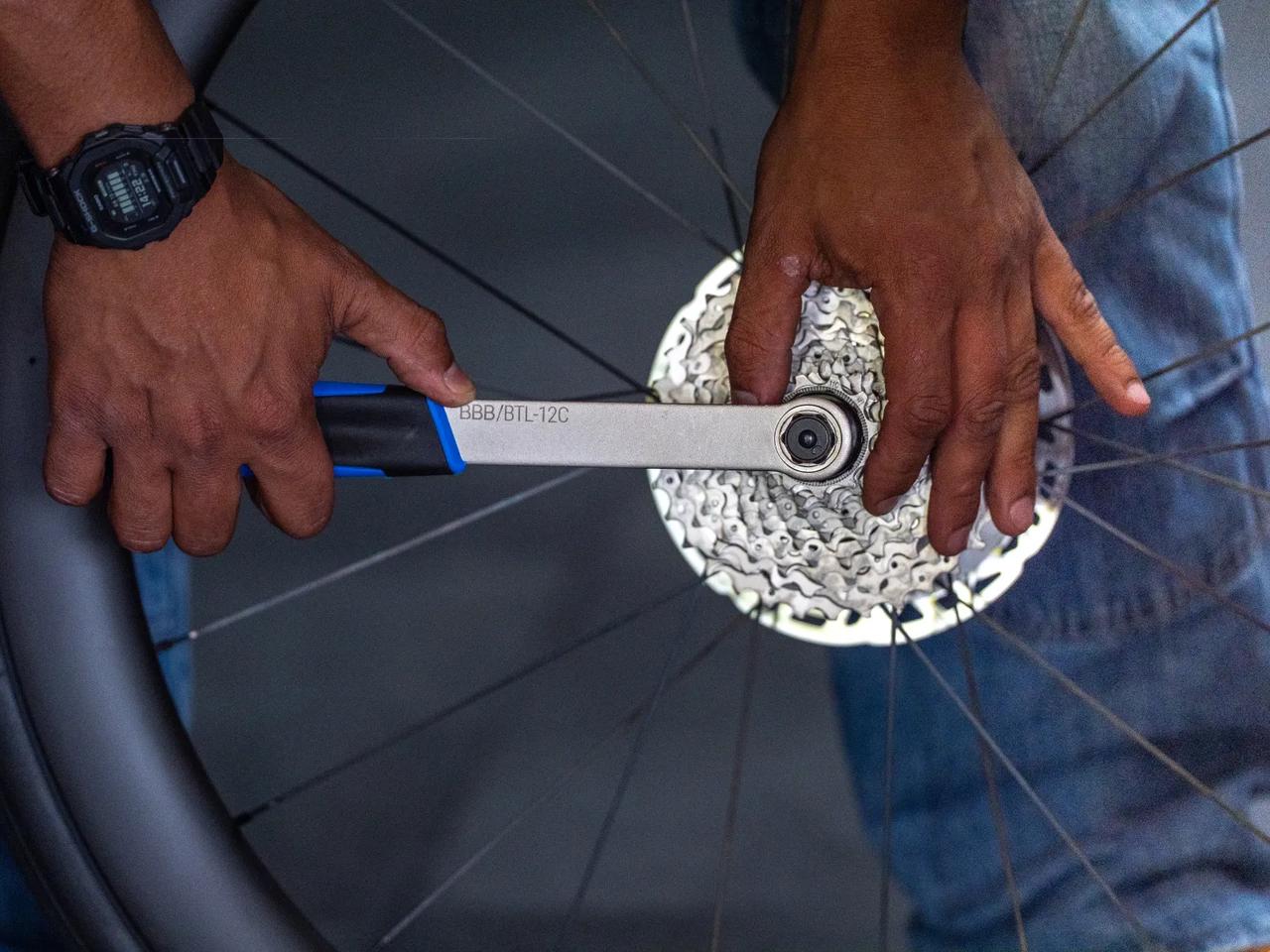 LockOut Campagnolo Sprocket tool