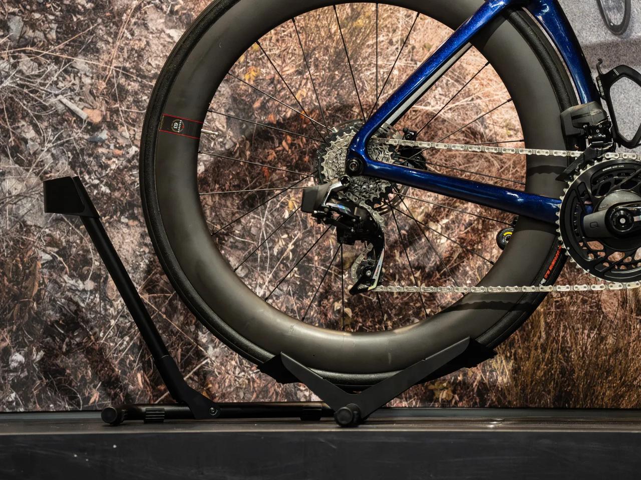 SteadyUP Bike stand
