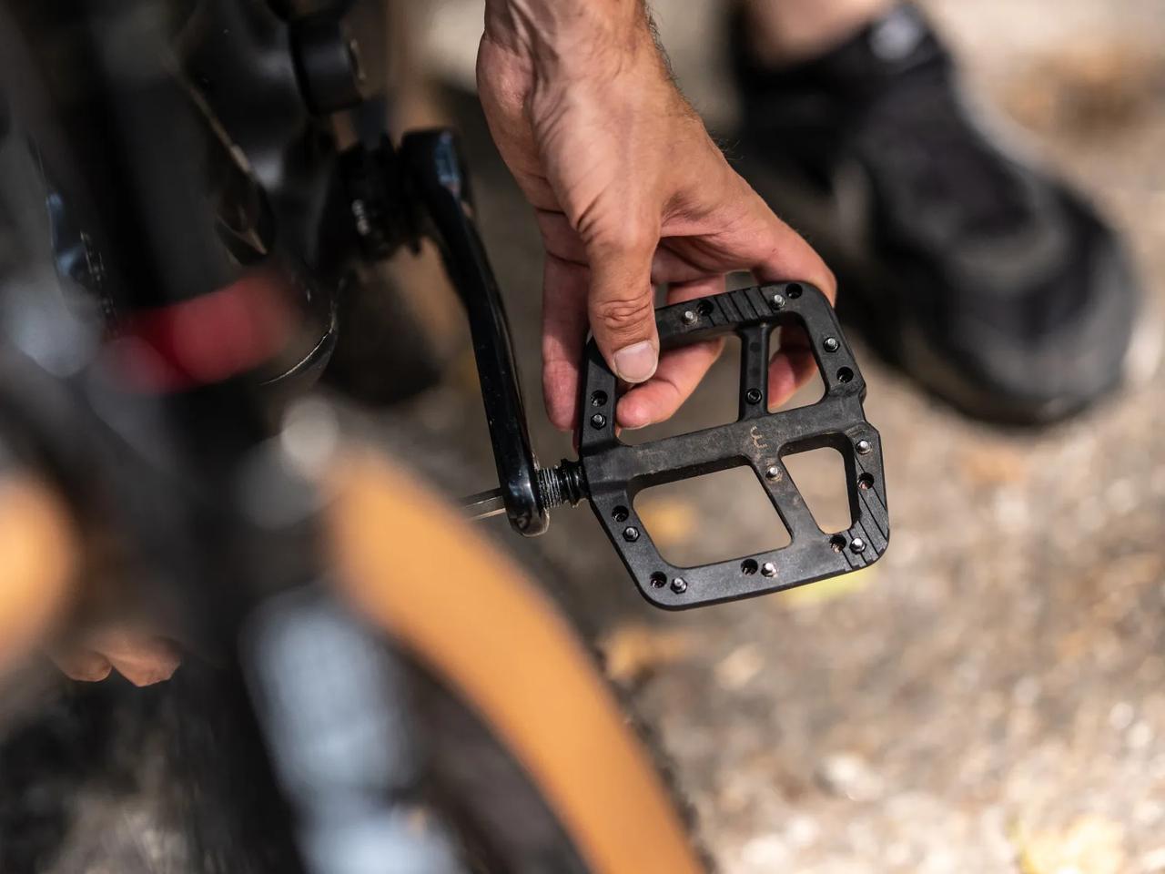 Decoder MTB pedals
