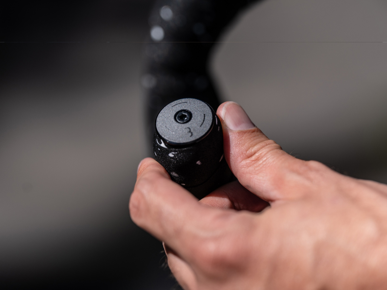 Screw On Alu Reflective