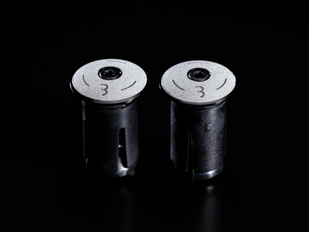 Screw On Alu Reflective